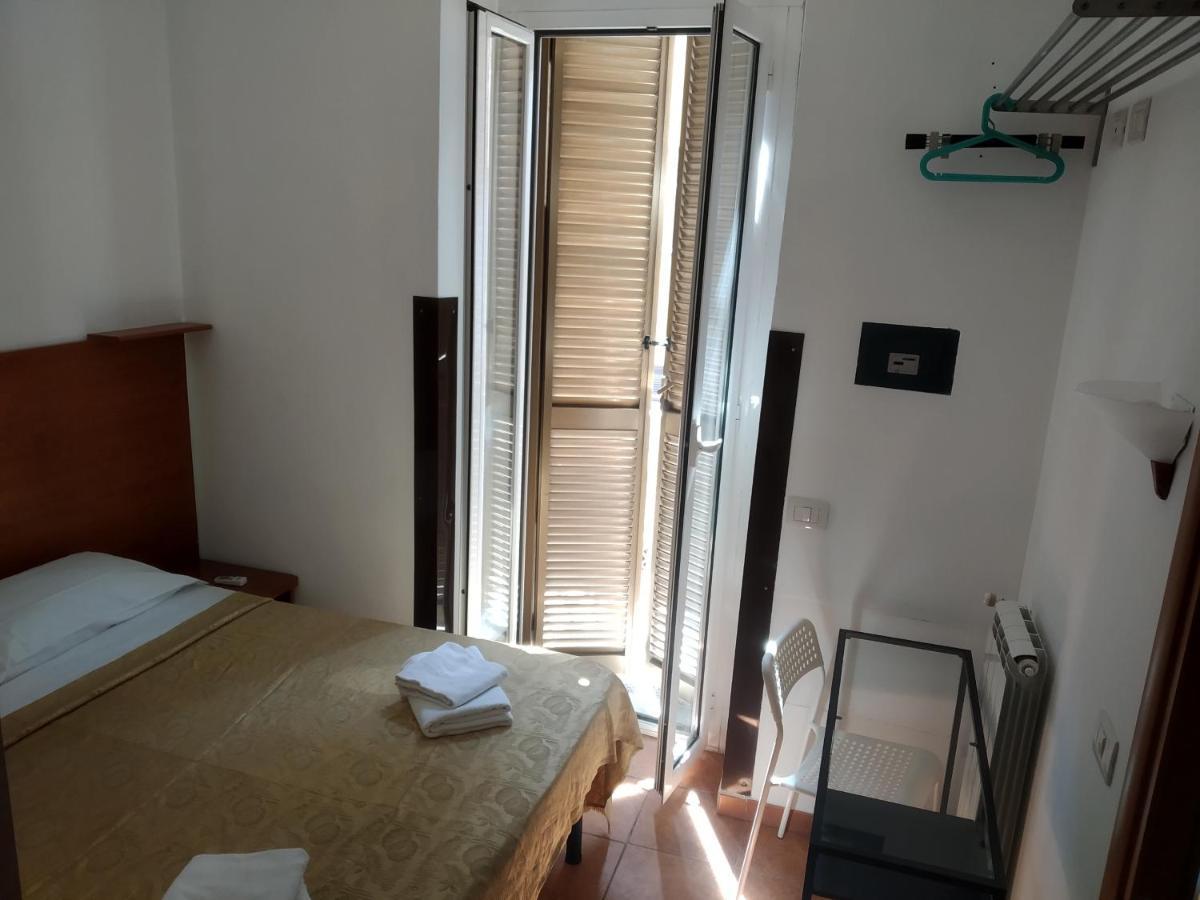 San Daniele Bundi House Hotel Roma Exterior foto