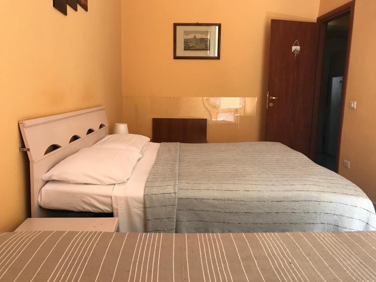 San Daniele Bundi House Hotel Roma Exterior foto