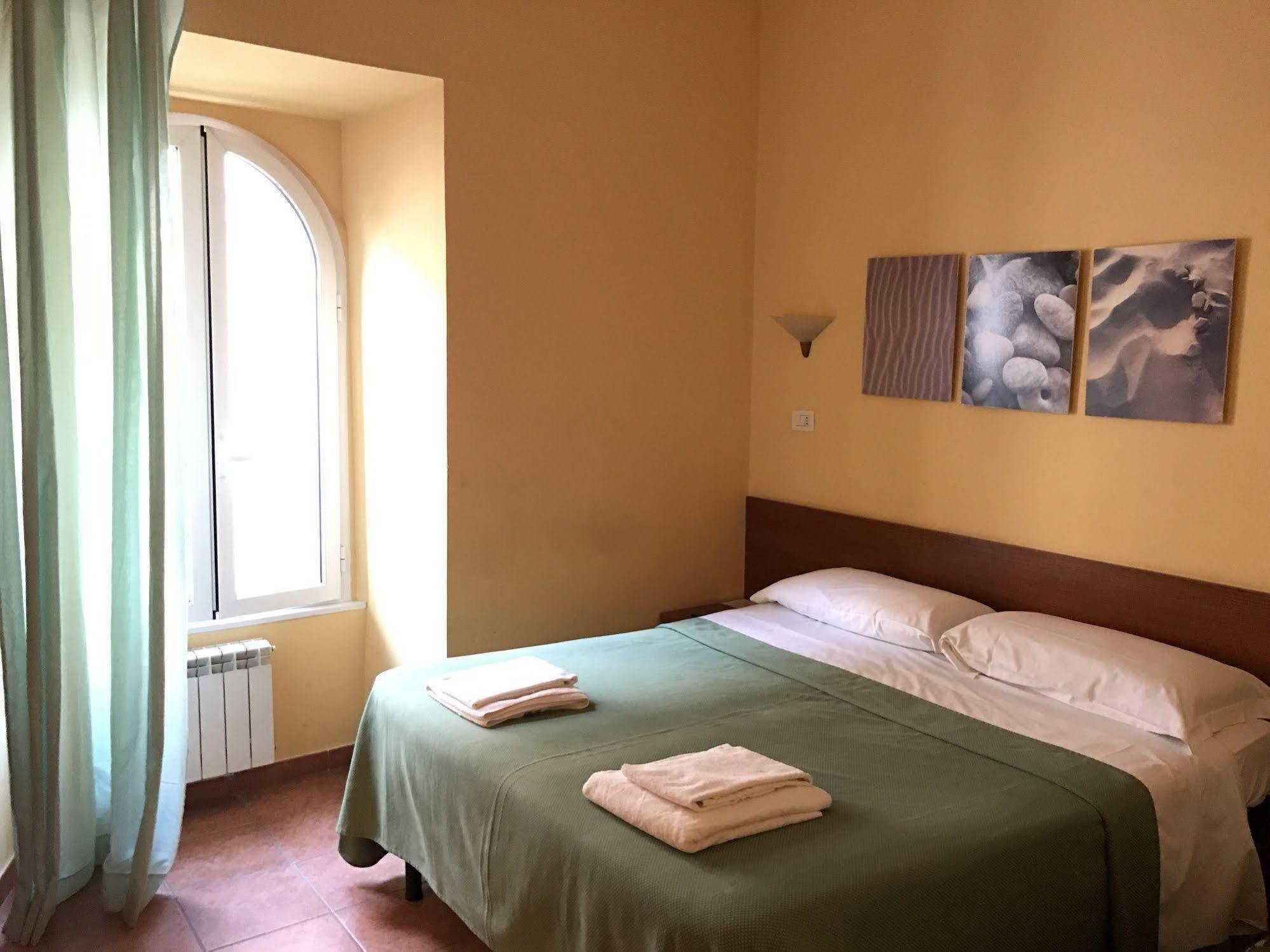 San Daniele Bundi House Hotel Roma Exterior foto