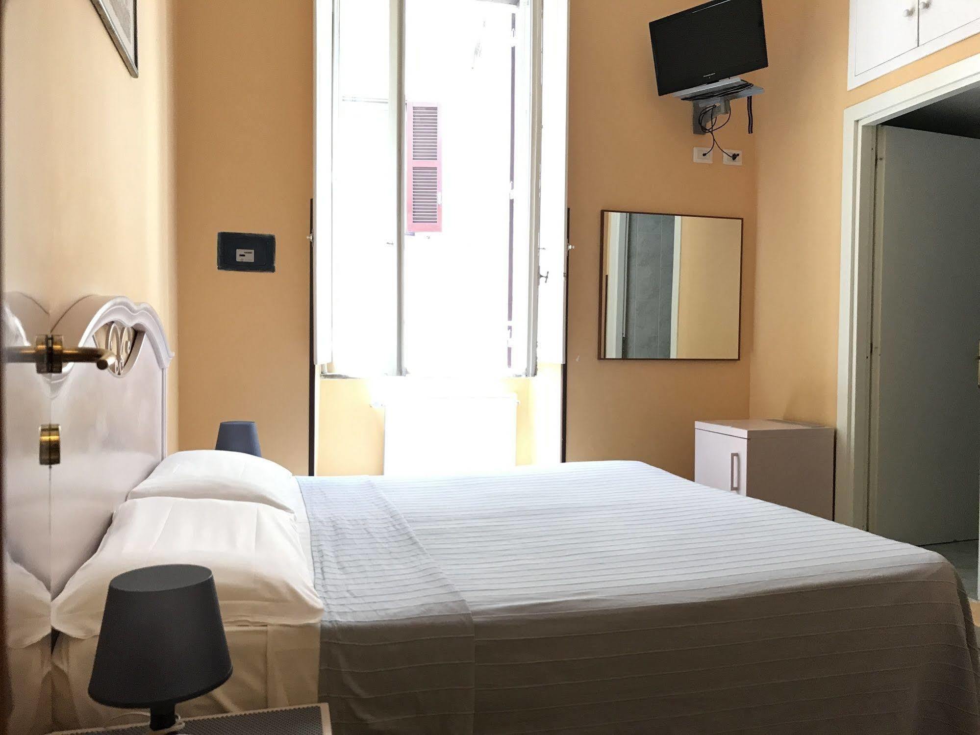San Daniele Bundi House Hotel Roma Exterior foto
