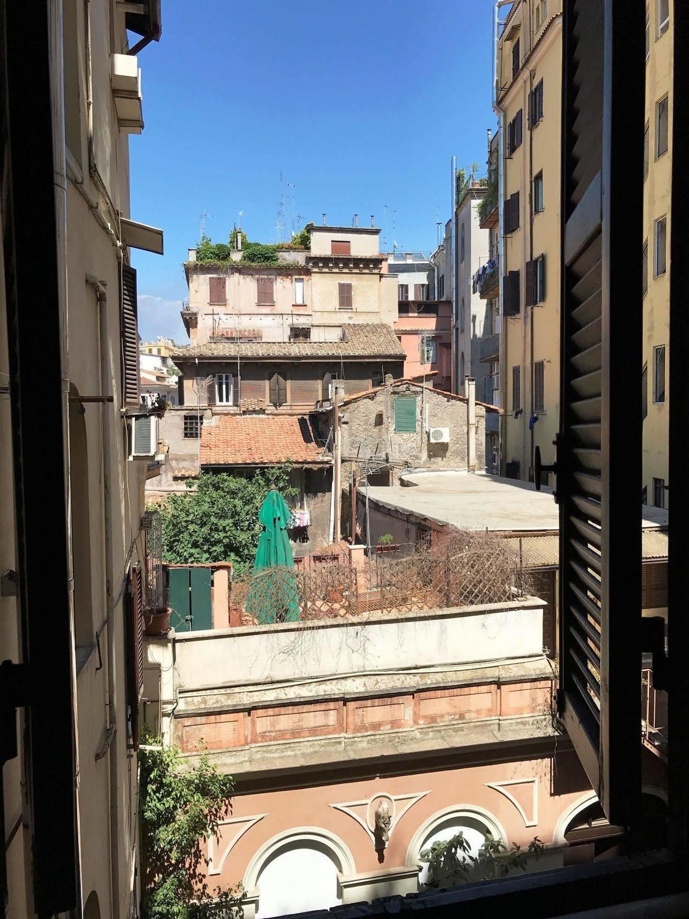 San Daniele Bundi House Hotel Roma Exterior foto